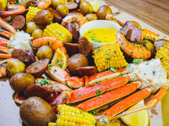 Low Country Boil (sheet pan style) – The Salty Nerve