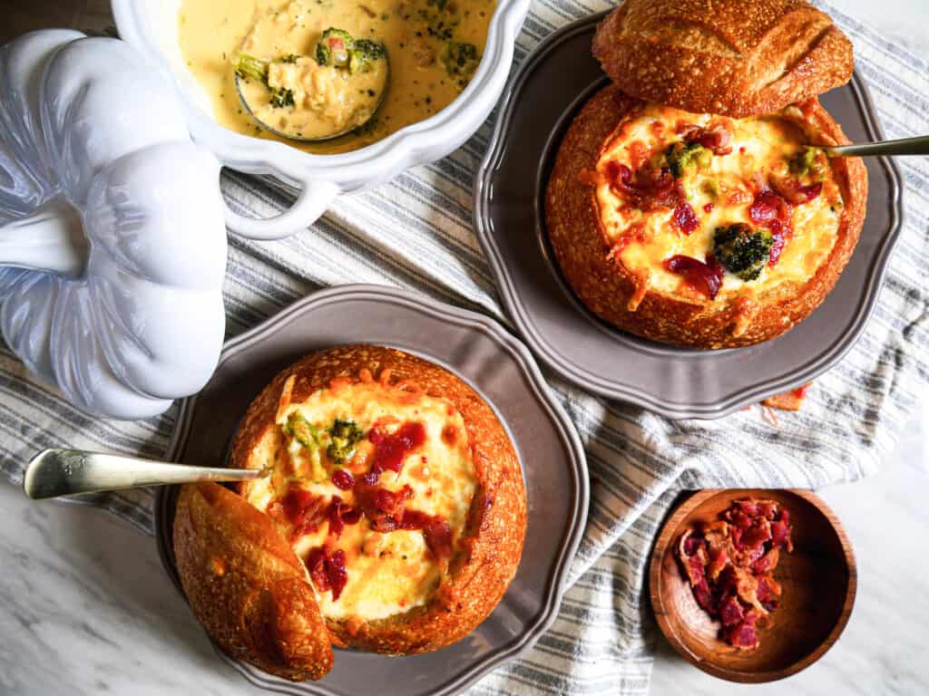 Cheesy Chicken Broccoli Soup